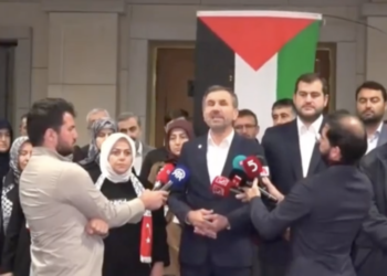 Saadet Partili ve Gelecek Partili vekiller Gazze’ye gitmek üzere Mısır’a uçtu