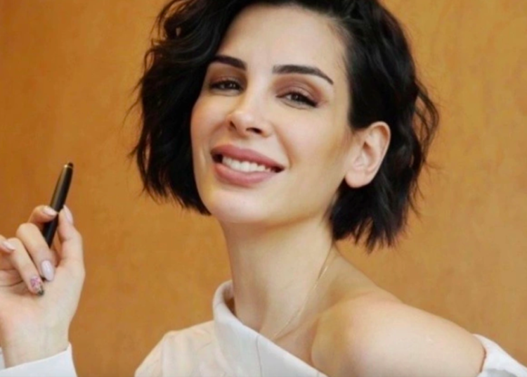 Yurt dışı yasağı getirilen fenomen Eylül Öztürk: Ben zaten yurt dışındayım 1 Yurt dışı yasağı getirilen fenomen Eylül Öztürk: Ben zaten yurt dışındayım