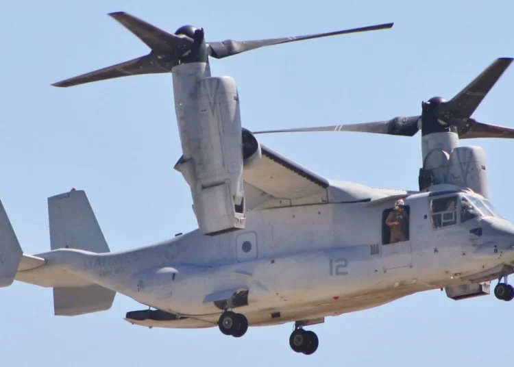 Amerikan helikopteri Japonya açıklarında denize çakıldı: Sekiz personel taşıyordu