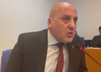 TİP’li Ahmet Şık: Yargıda Adalet Bakanı’nı da aşan bir savaş var