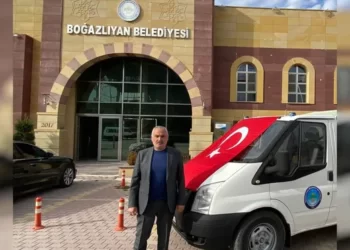 Deprem yardımlarını markete veren belediye, internette arama yapmayı da yasaklattı