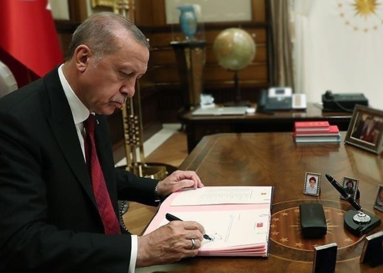 Erdoğan’dan çok sayıda atama ve görevden alma