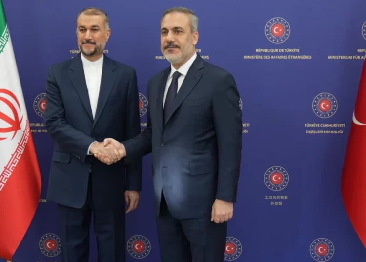 İran Dışişleri Bakanı Abdullahiyan İsrail'i Ankara'dan uyardı: Sonuçları çok ağır olur 1 İran Dışişleri Bakanı Abdullahiyan İsrail’i Ankara’dan uyardı: Sonuçları çok ağır olur