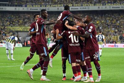Trabzonspor'dan tarihi zafer: Fenerbahçe'nin tüm serileri bitti