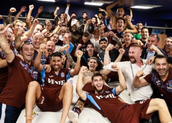 Trabzonspor’dan tarihi zafer: Fenerbahçe’nin tüm serileri bitti