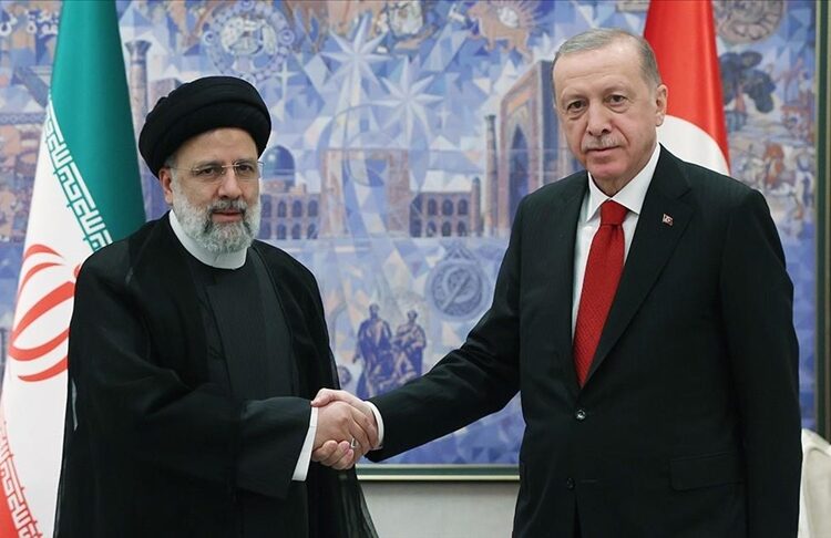 أردوغان يبحث مع نظيره الإيراني الهجمات الإسرائيلية على غزة 1 أردوغان يبحث مع نظيره الإيراني الهجمات الإسرائيلية على غزة