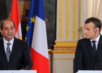 اتصال هاتفي بين السيسي وماكرون يبحث “التصعيد في قطاع غزة”