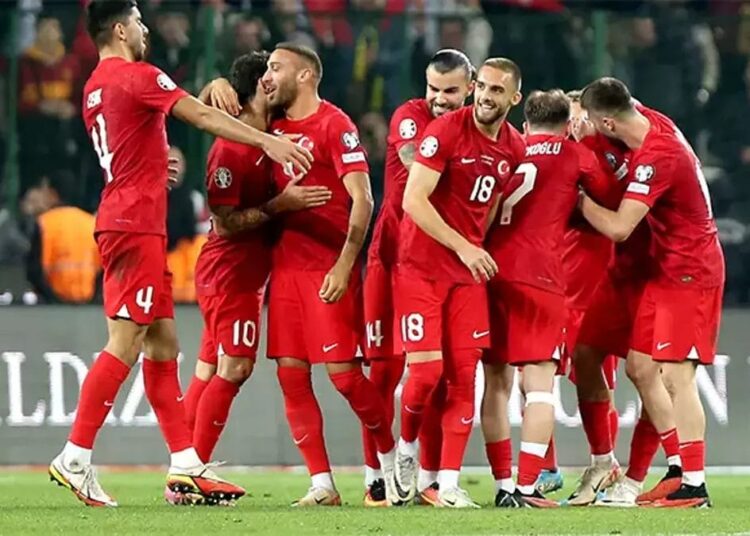 تركيا تفوز على ألمانيا “وديا” بالملعب الأولمبي ببرلين