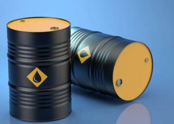 برنت يتراجع نحو عتبة الـ 80 دولاراً للبرميل