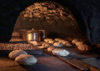 غزة.. مطحنة الحبوب الوحيدة تتوقف عن العمل جراء قصف إسرائيلي