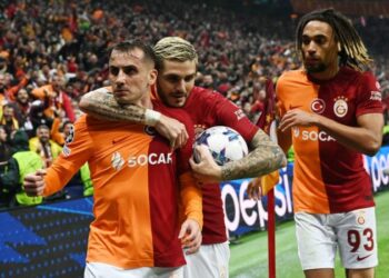 زياش يقود غلطة سراي لقلب الطاولة على مانشستر يونايد