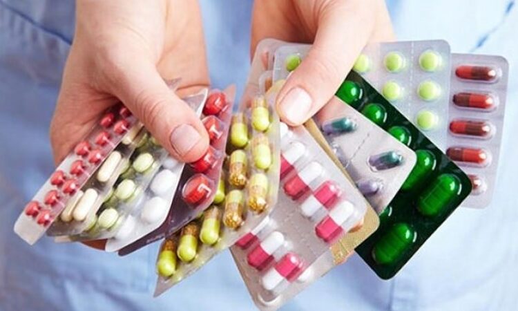 طبيب تركي يحذر من مخاطر الاستخدام الخاطئ للمضادات الحيوية 1 طبيب تركي يحذر من مخاطر الاستخدام الخاطئ للمضادات الحيوية