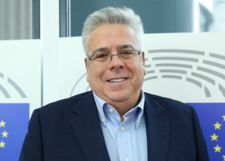 AP Türkiye Daimi Raportörü: Türkiye AB’ye girmek istiyorsa kendisini gözden geçirmeli 1 AP Türkiye Daimi Raportörü: Türkiye AB’ye girmek istiyorsa kendisini gözden geçirmeli