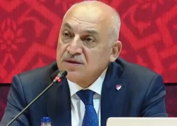 Büyükekşi: 19 Aralık Salı günü tüm ligler yeniden başlayacaktır