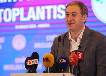 DEM Parti, yerel seçim için toplandı: Kimsenin ilk yardım çantası değiliz