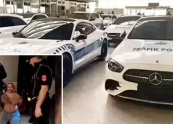 Comanchero çetesinin lüks araçları polis arabası oldu: Ferrari, Bentley, Porsche…