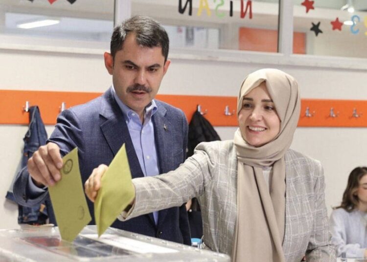 Eski Bakan Murat Kurum'un eşi RTÜK’e müdür oldu 1 Eski Bakan Murat Kurum’un eşi RTÜK’e müdür oldu