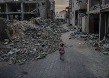 BM tasarıyı 4’üncü kez erteledi, Gazze’de ise can kaybı 20 bini aştı