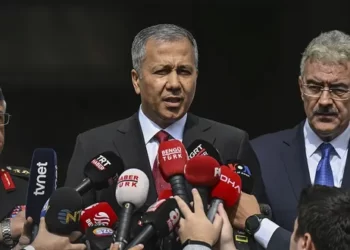 Emniyet’te deprem: 445 polis açığa alındı