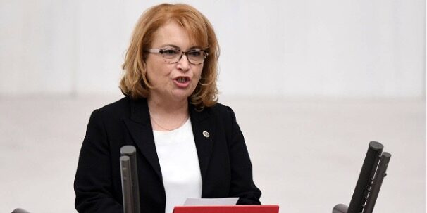 İYİ Parti'de bir milletvekili istifası daha 1 İYİ Parti’de bir milletvekili istifası daha