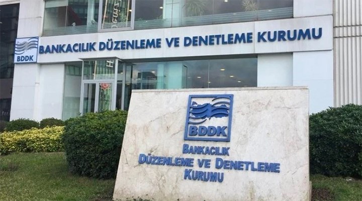 İstanbul’a taşınan BDDK personeli ayda 45 bin lira 'hayat pahalılığı' tazminatı alamayacak 1 İstanbul’a taşınan BDDK personeli ayda 45 bin lira ‘hayat pahalılığı’ tazminatı alamayacak