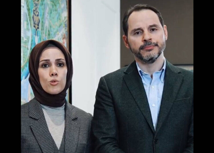 Berat Albayrak, 3 yıl sonra ortaya çıktı 1 Berat Albayrak, 3 yıl sonra ortaya çıktı