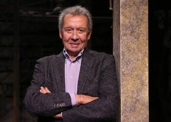 Usta tiyatro sanatçısı Can Gürzap hayatını kaybetti 5 Usta tiyatro sanatçısı Can Gürzap hayatını kaybetti