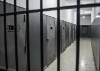 İnfaz sürelerini yatanların tahliyelerine keyfi engel!