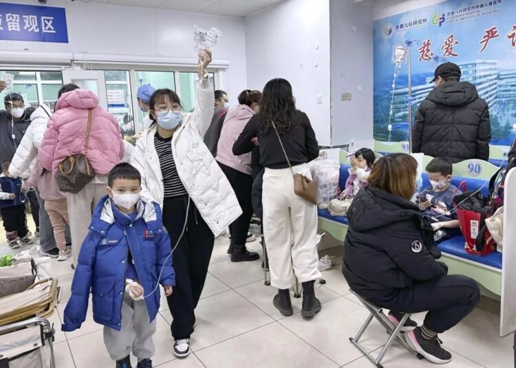 Çin yeni bir salgınla boğuşuyor, dünya endişeyle izliyor 1 Çin yeni bir salgınla boğuşuyor, dünya endişeyle izliyor