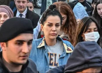 Dilan Polat hapisten ne zaman çıkacağını astroloğuna sormuş