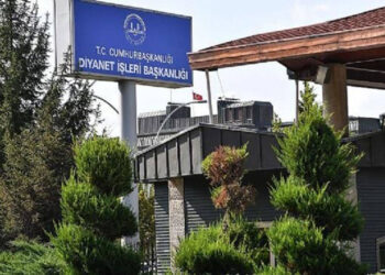 Diyanet de sisteme uydu! Personel taşıma işini AK Partiliye verdi