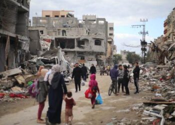 İsrail ordusu, Gazze Şeridi’ne yönelik saldırılarına yeniden başladığını duyurdu