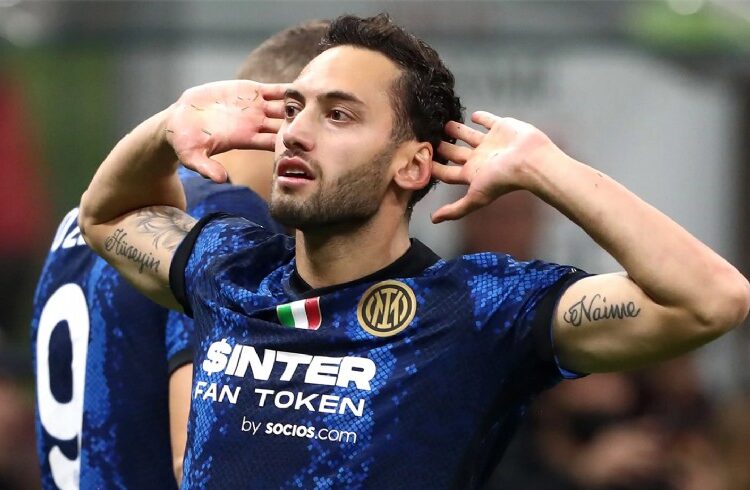 Hakan Çalhanoğlu en iyi 100 listesinde