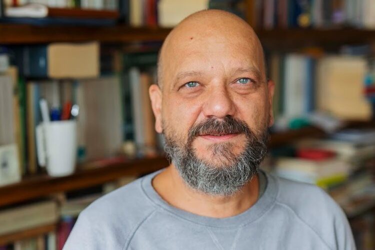 Evrensel gazetesinin yeni genel yayın yönetmeni Hakkı Özdal oldu 1 Evrensel gazetesinin yeni genel yayın yönetmeni Hakkı Özdal oldu