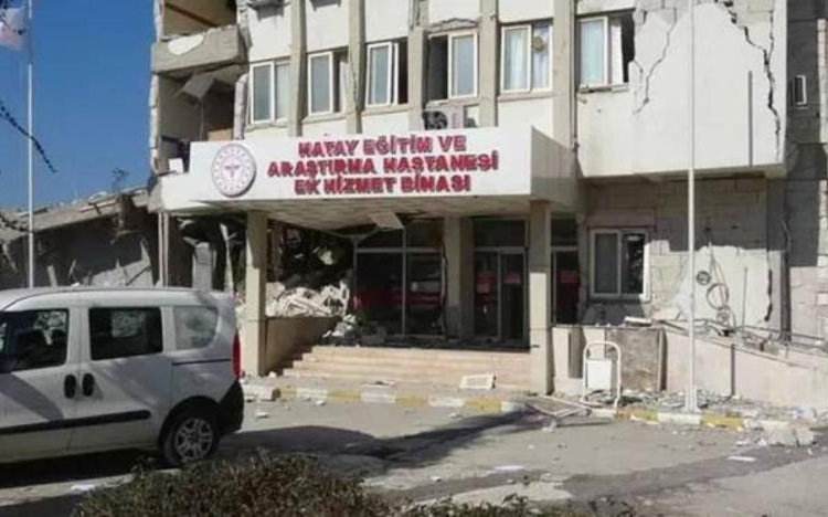 Yazışmalar ortaya çıktı: Hatay Devlet Hastanesinde 72 kişi 'ödenek olmadığı' için öldü 1 Yazışmalar ortaya çıktı: Hatay Devlet Hastanesinde 72 kişi ‘ödenek olmadığı’ için öldü