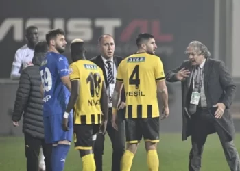 İstanbulspor’a hükmen mağlubiyet ve üç puan silme cezası