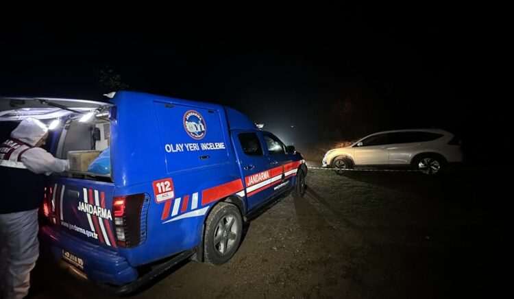 Vahşet! Eşini ve kayınbiraderini öldürdükten sonra intihar etti