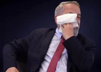 Deprem uzmanı Naci Görür gözyaşlarını tutamadı: 18 il büyük tehdit altında, kayıp anormal olur