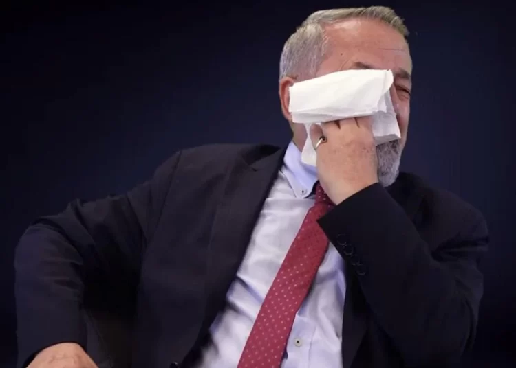 Deprem uzmanı Naci Görür gözyaşlarını tutamadı: 18 il büyük tehdit altında, kayıp anormal olur