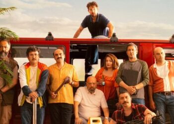 ‘Ölümlü Dünya 2’ filmi gişe rekoru kırdı 4 ‘Ölümlü Dünya 2’ filmi gişe rekoru kırdı