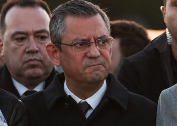 Özgür Özel’den ‘cenazede provokasyon’ çıkışı: CHP doğru bildiğini yapacak