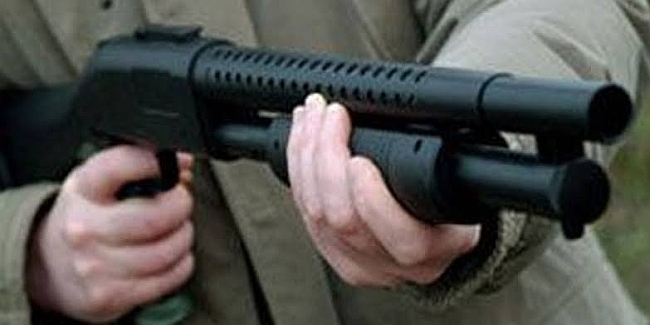 İzmir polisi, farklı zamanlarda tüfekle 5 kişiyi vuran 'hayalet nişancı'yı arıyor 1 İzmir polisi, farklı zamanlarda tüfekle 5 kişiyi vuran ‘hayalet nişancı’yı arıyor