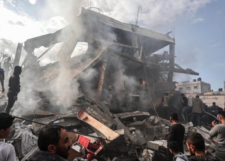 İsrail’in Gazze saldırılarında 70. gün: 18 bin 800 Filistinli öldü 1 İsrail’in Gazze saldırılarında 70. gün: 18 bin 800 Filistinli öldü