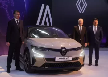 Türkiye’ye 400 milyon euroluk yatırım kararı alan OYAK ve Renault, yeni model ve motor üretmeyi planlıyor