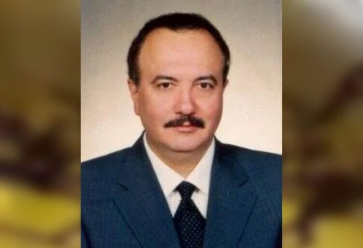 Demir çubukla dövülen öğretim üyesi hayatını kaybetti