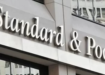 S&P, Türkiye’nin kredi notu görünümünü yükseltti