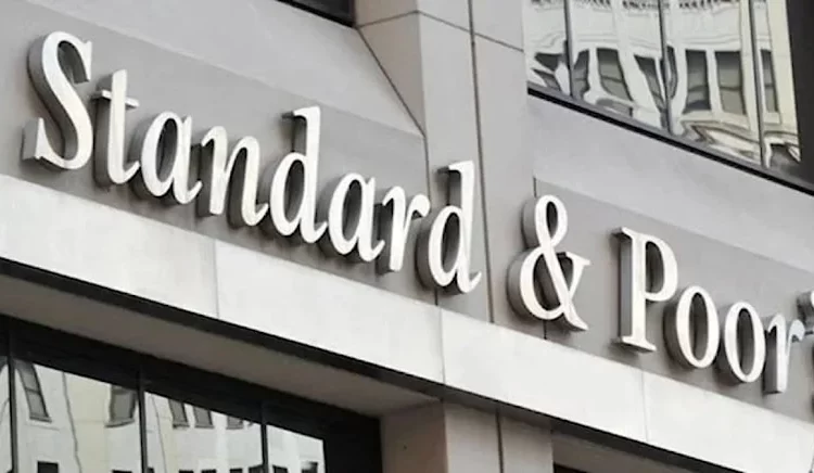 S&P, Türkiye’nin kredi notu görünümünü yükseltti 1 S&P, Türkiye’nin kredi notu görünümünü yükseltti