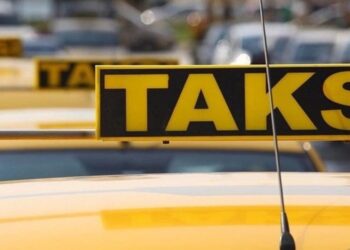 Korsan taksicilerden 7 dilde hizmet