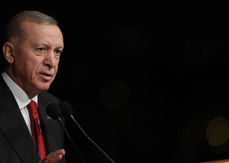 أردوغان يرفض طلباً أميركياً بقطع علاقته مع حماس