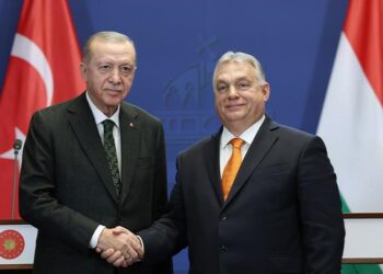 أوربان لأردوغان:ضيعنا القرن الماضي ونريد الظفر بالقرن الحالي